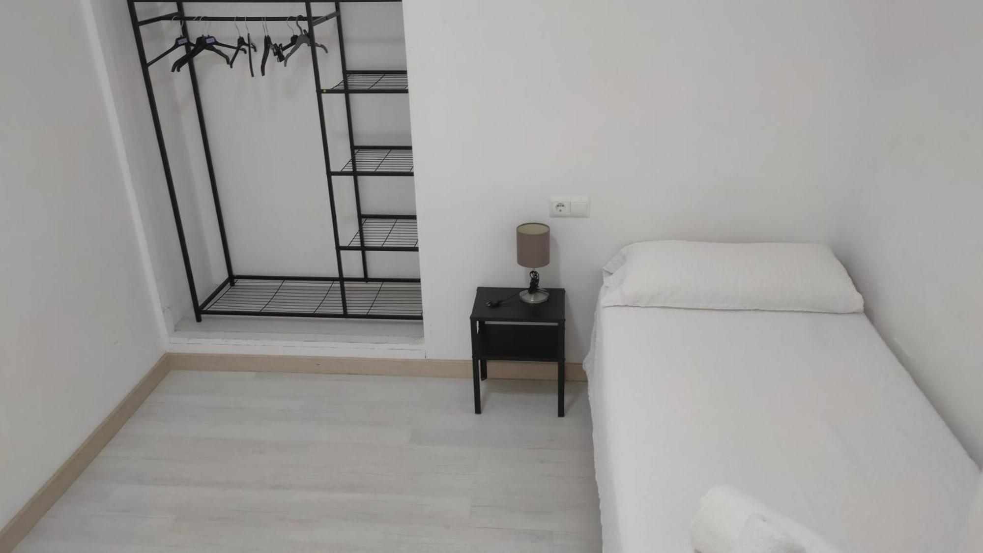 Piso Con Parkinprivado Y A10Minutosdelaplayaandando Apartment มาลากา ภายนอก รูปภาพ